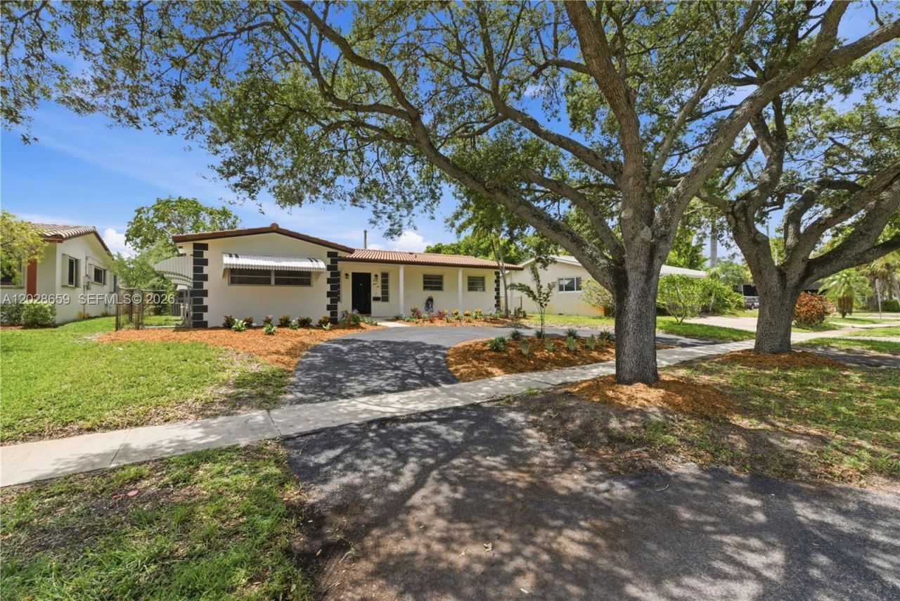 2210 N 52nd Ave , Hollywood, FL 33021 Photo