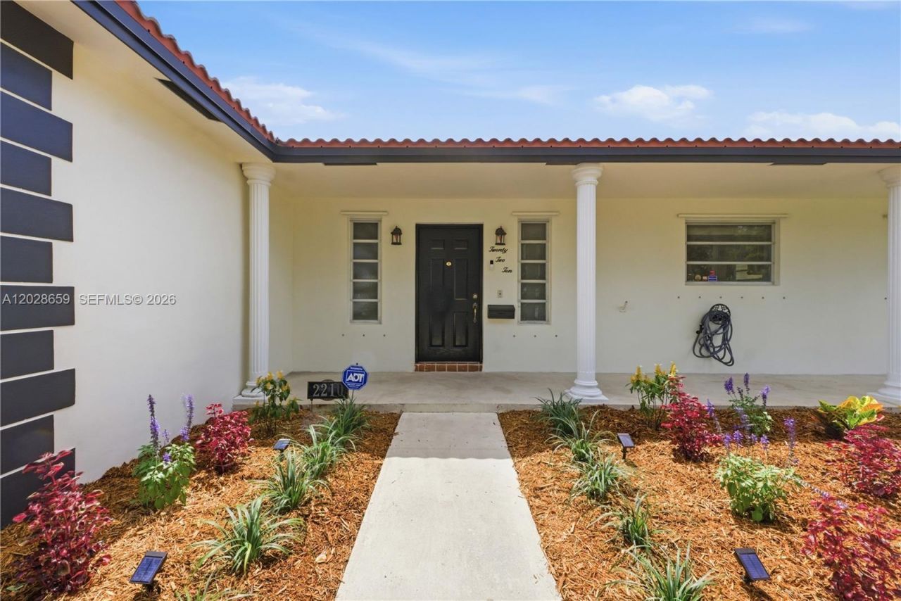 2210 N 52nd Ave , Hollywood, FL 33021 Photo