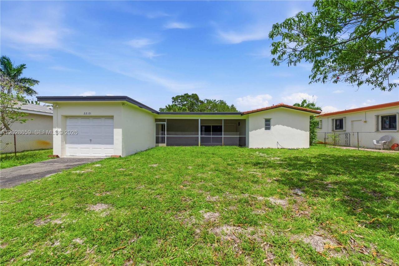 2210 N 52nd Ave , Hollywood, FL 33021 Photo
