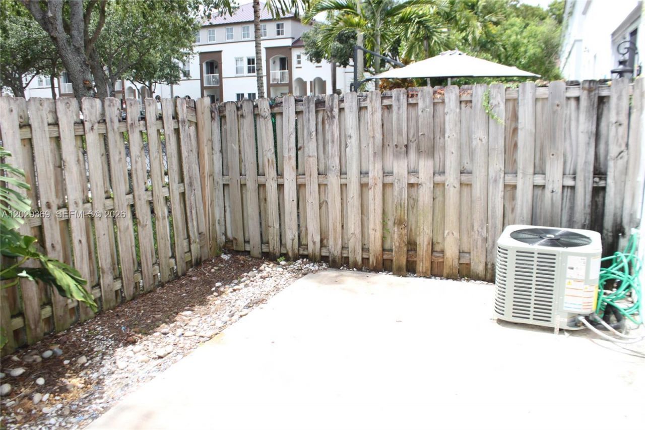 4284 SW 157th Ave , Unit 127, Miramar, FL 33027 Photo
