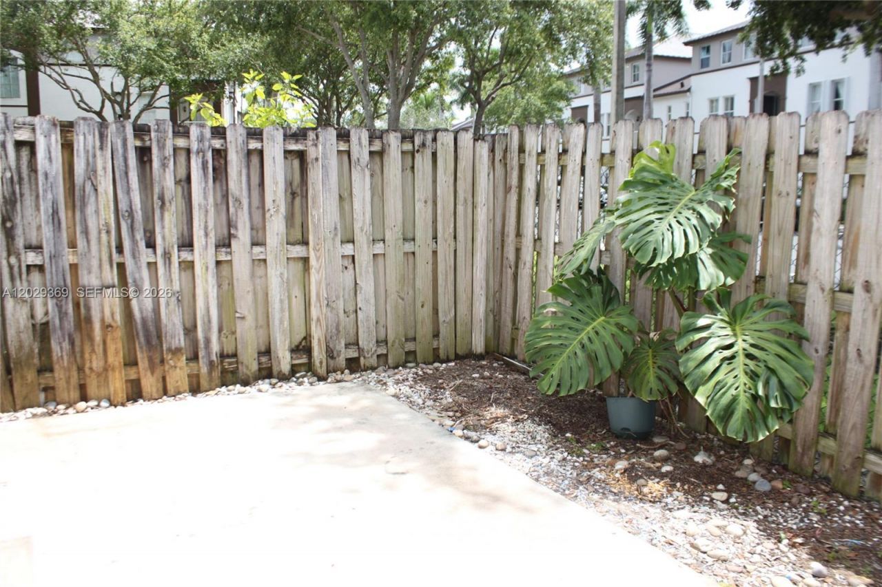 4284 SW 157th Ave , Unit 127, Miramar, FL 33027 Photo