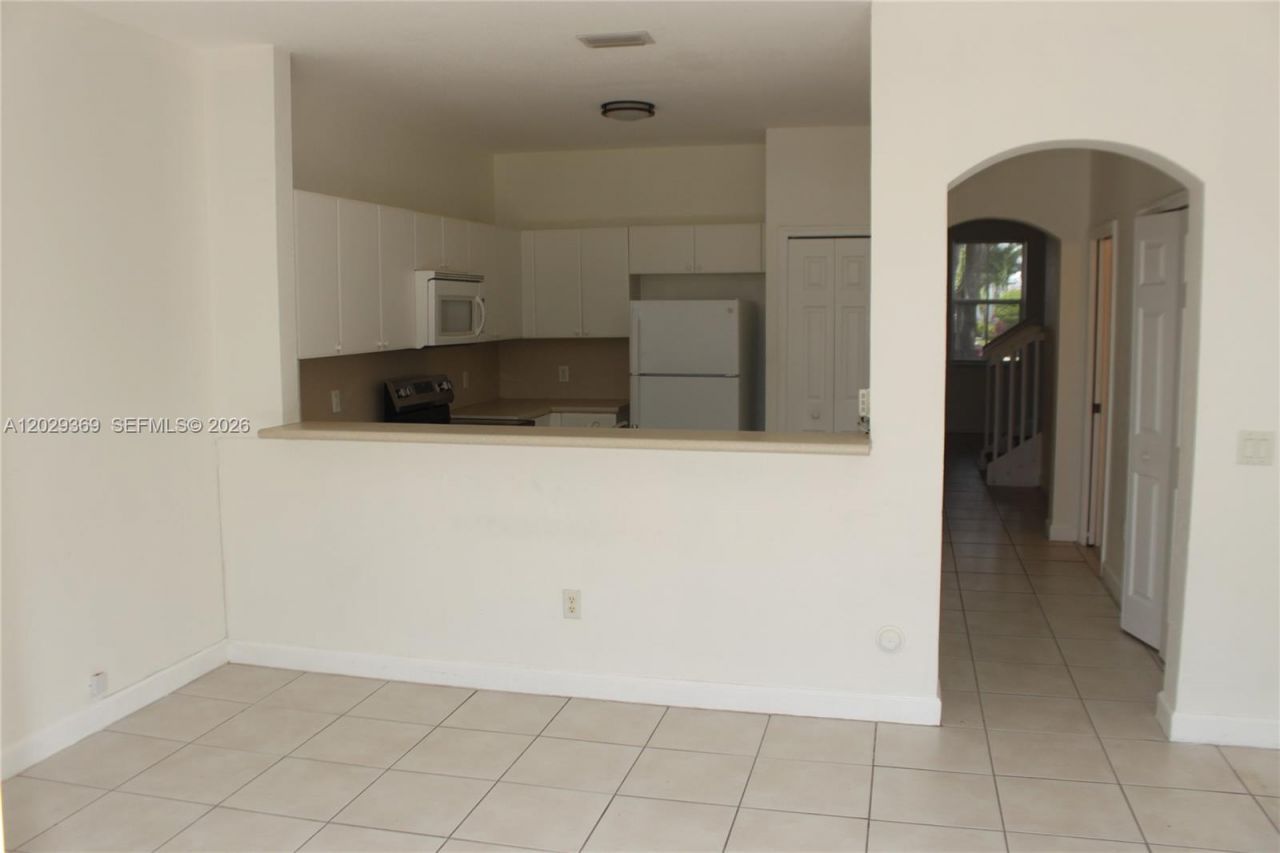 4284 SW 157th Ave , Unit 127, Miramar, FL 33027 Photo
