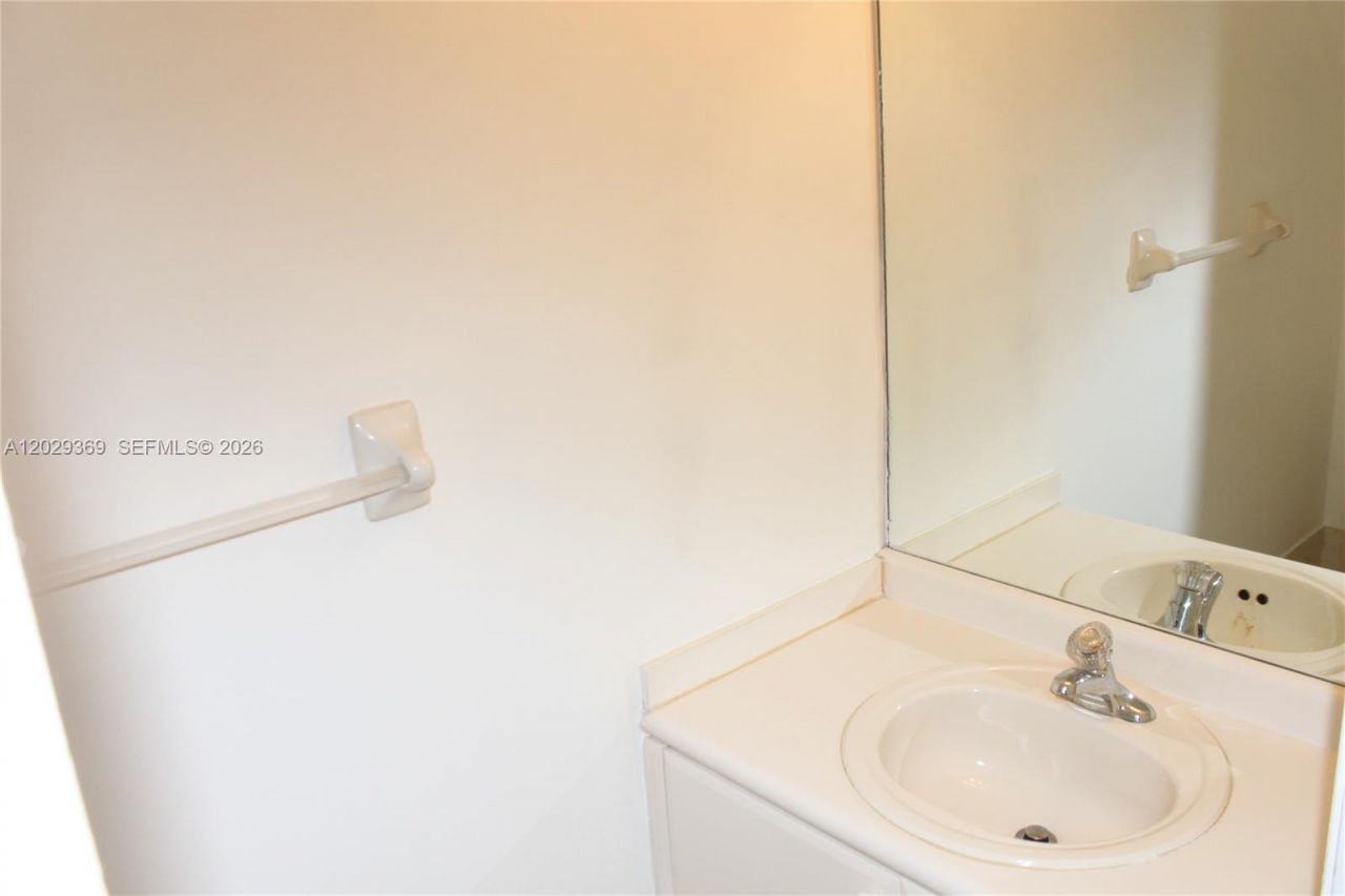 4284 SW 157th Ave , Unit 127, Miramar, FL 33027 Photo