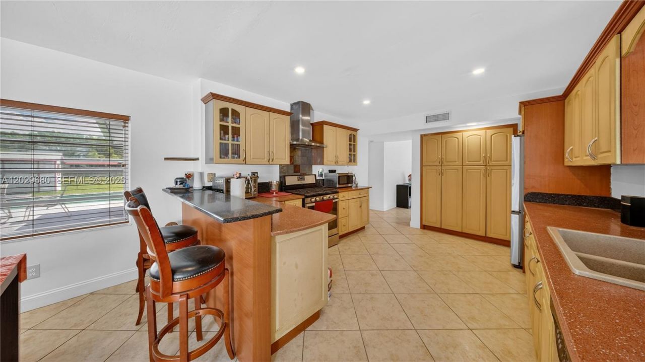 9605 SW 187th St , Cutler Bay, FL 33157 Photo