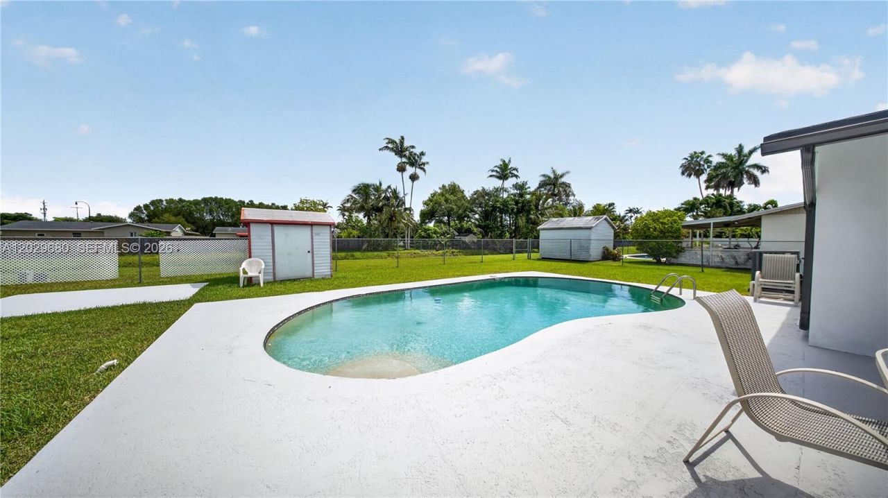 9605 SW 187th St , Cutler Bay, FL 33157 Photo
