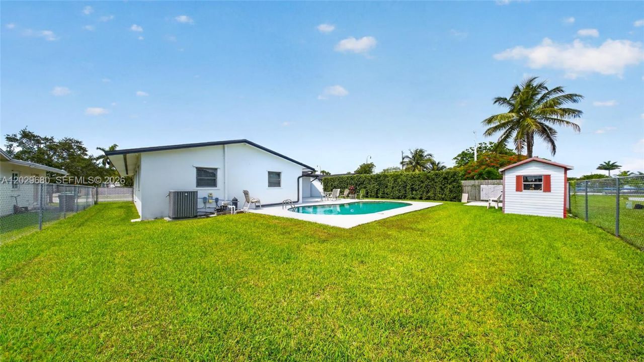 9605 SW 187th St , Cutler Bay, FL 33157 Photo