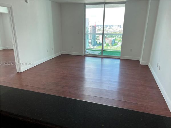 1800 N Bayshore Dr, Unit 3904, Miami, FL 33132