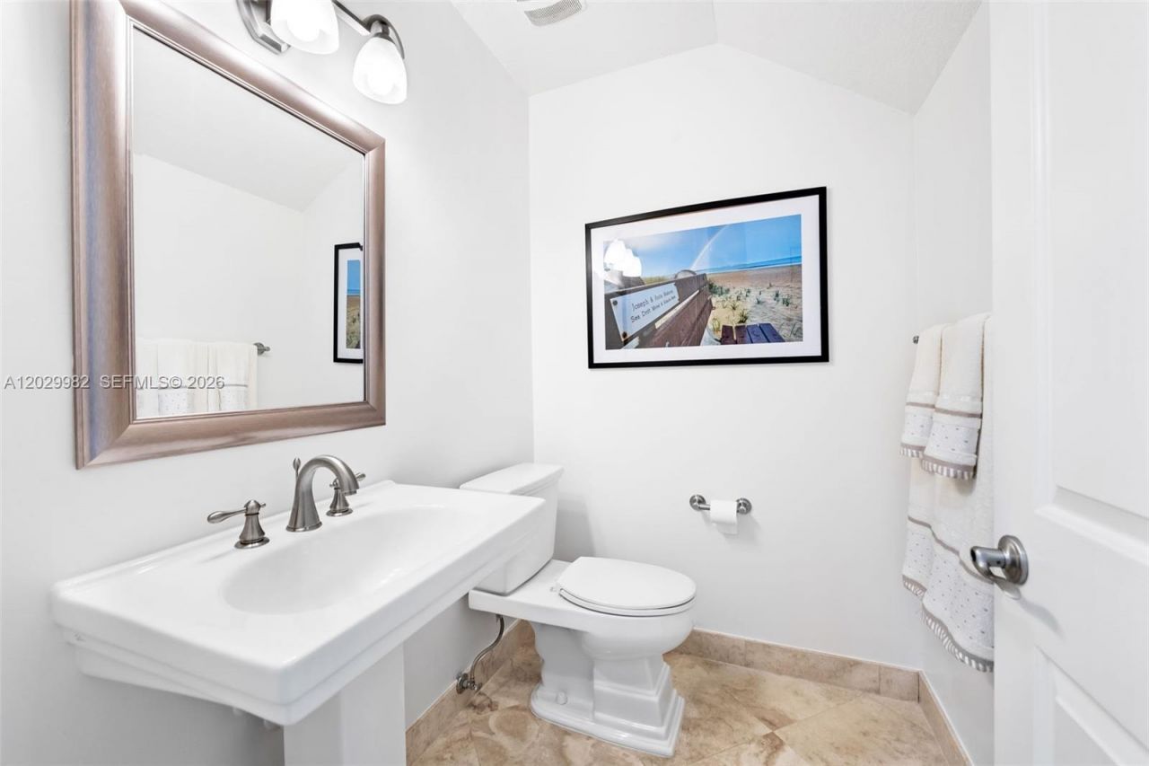 4517 NE 21st Ave, Unit 5, Fort Lauderdale, FL 33308 Photo