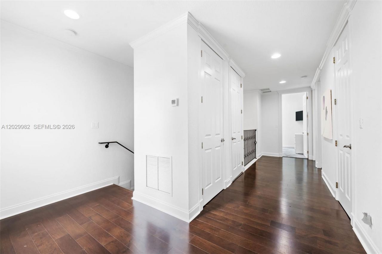 4517 NE 21st Ave, Unit 5, Fort Lauderdale, FL 33308 Photo