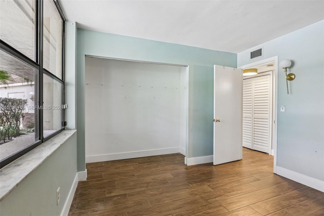 100 NW 76th Ave, Unit 108-2, Plantation, FL 33324 Photo