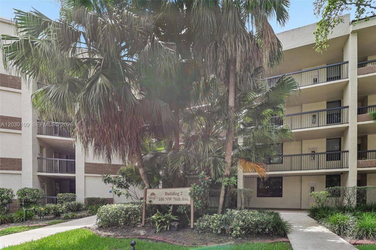 100 NW 76th Ave, Unit 108-2, Plantation, FL 33324 Photo