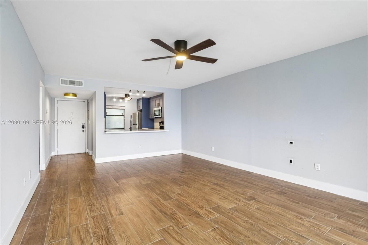 100 NW 76th Ave, Unit 108-2, Plantation, FL 33324 Photo