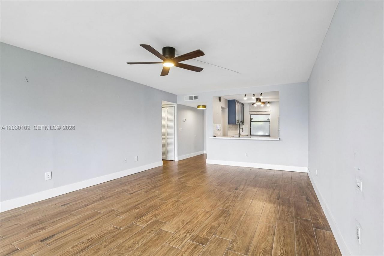 100 NW 76th Ave, Unit 108-2, Plantation, FL 33324 Photo