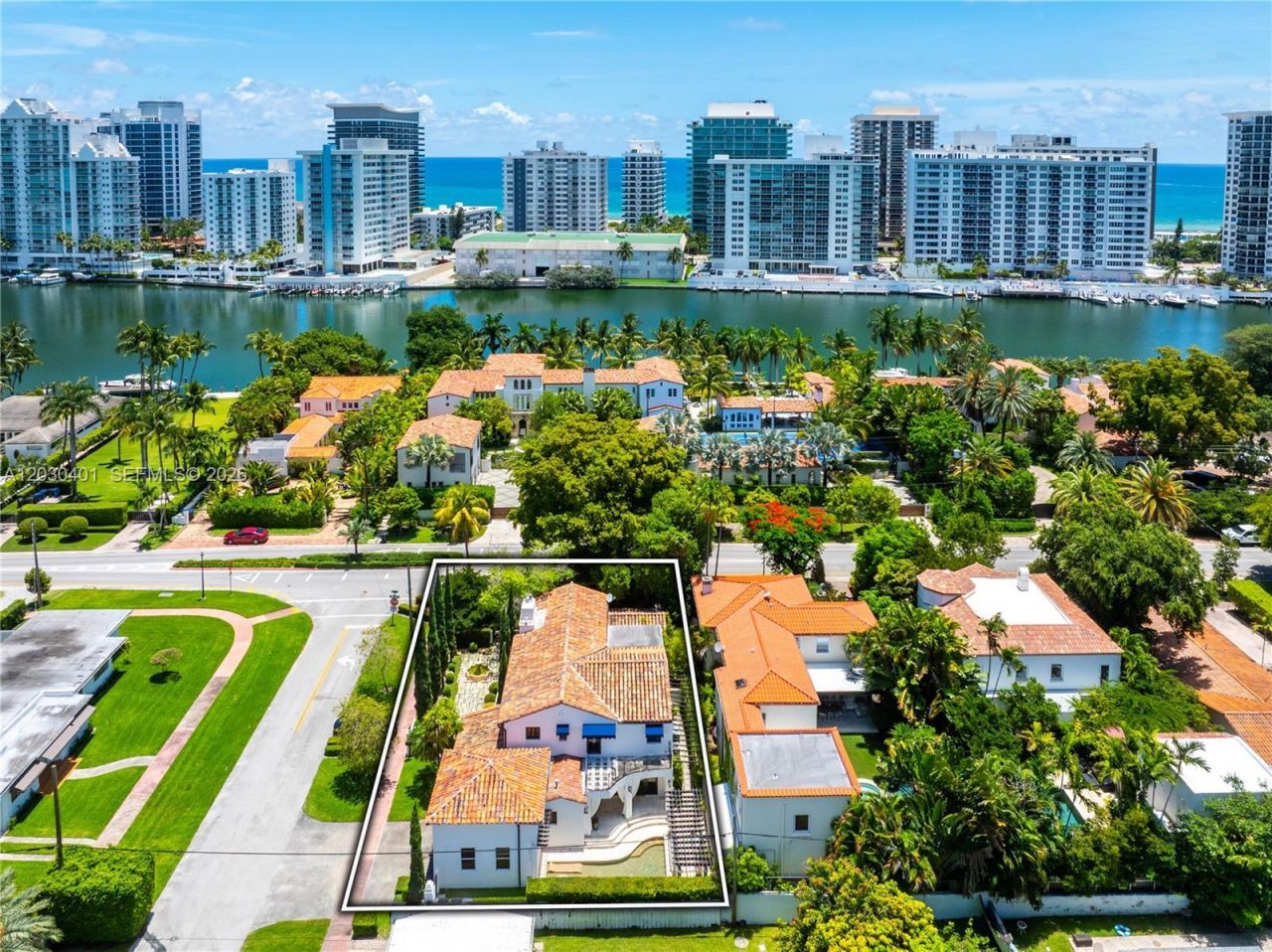 5860 Pine Tree Dr , Miami Beach, FL 33140 Photo