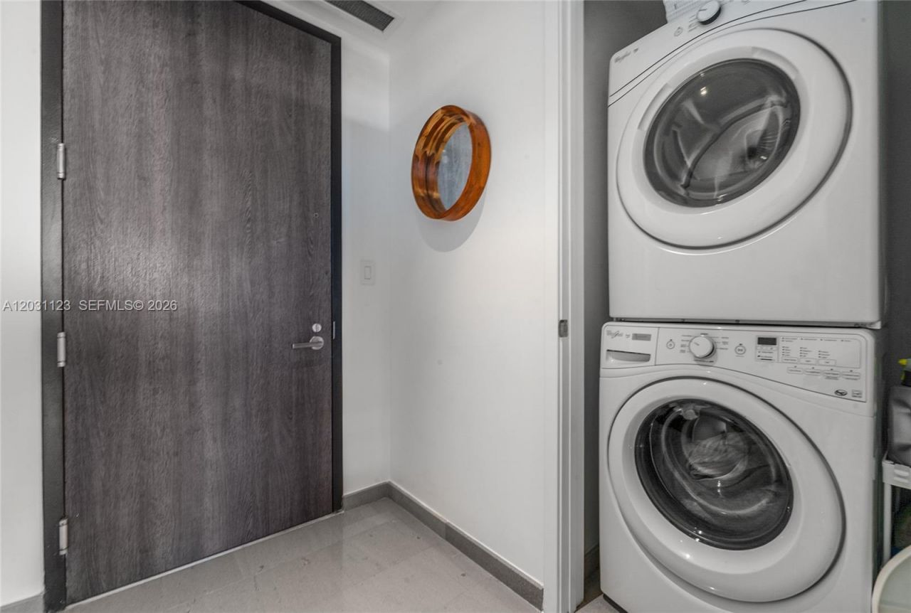 88 SW 7th St , Unit 3208, Miami, FL 33130 Photo