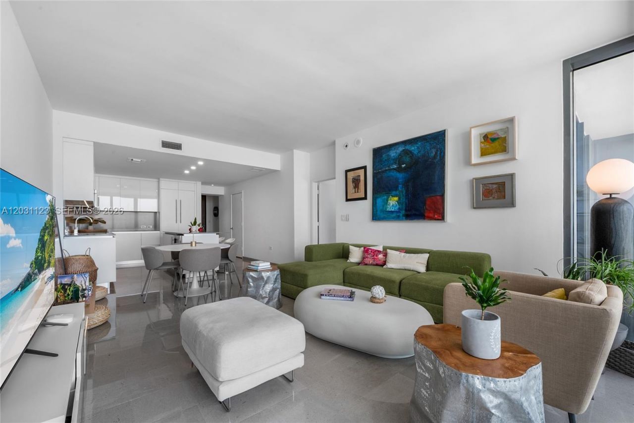 88 SW 7th St , Unit 3208, Miami, FL 33130 Photo