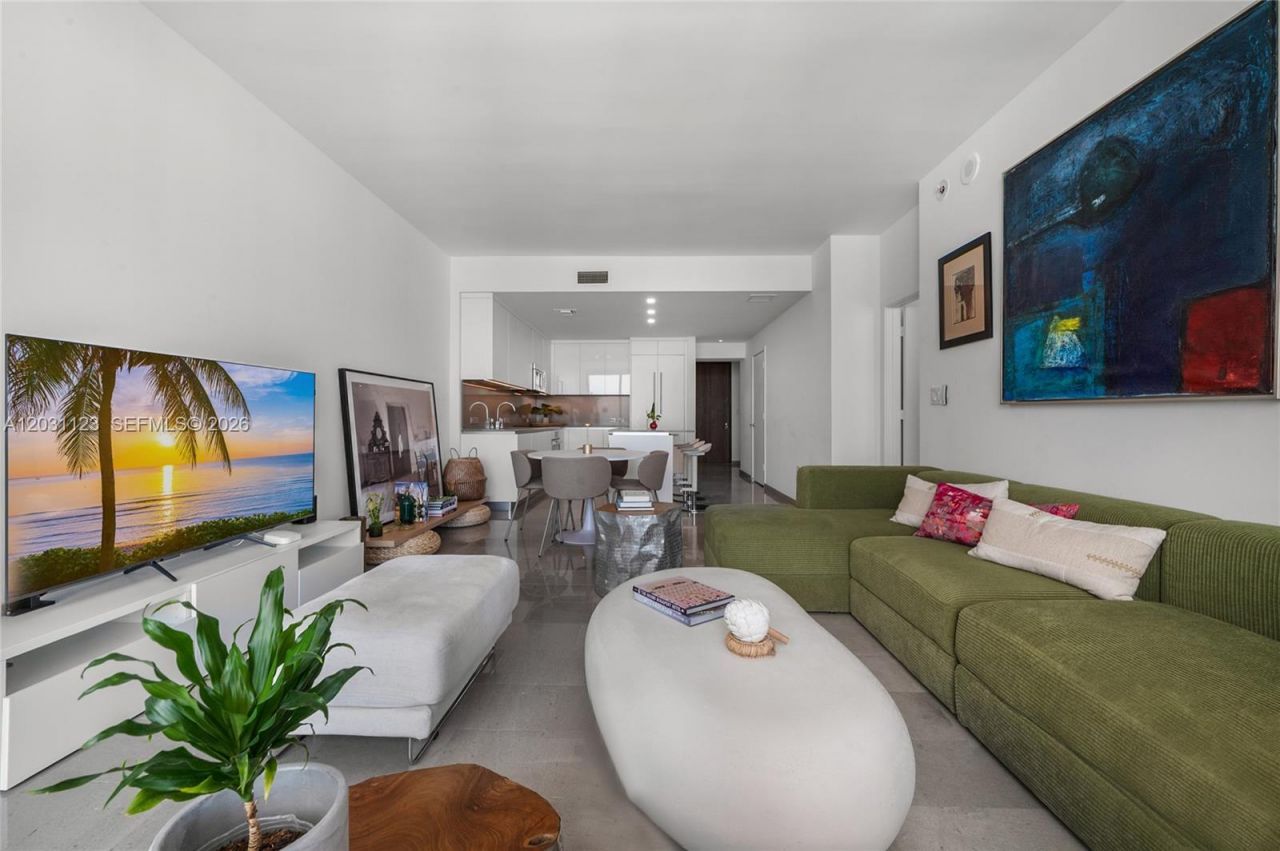88 SW 7th St , Unit 3208, Miami, FL 33130 Photo