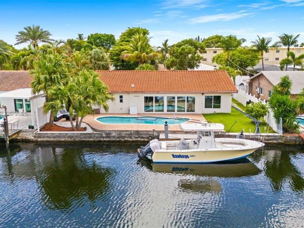 370 SE 12th Ave , Pompano Beach, FL 33060