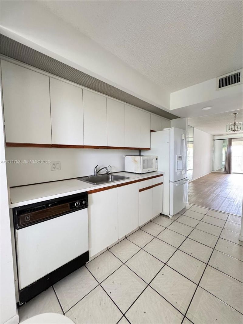 12950 SW 7th Ct , Unit 404A, Pembroke Pines, FL 33027 Photo