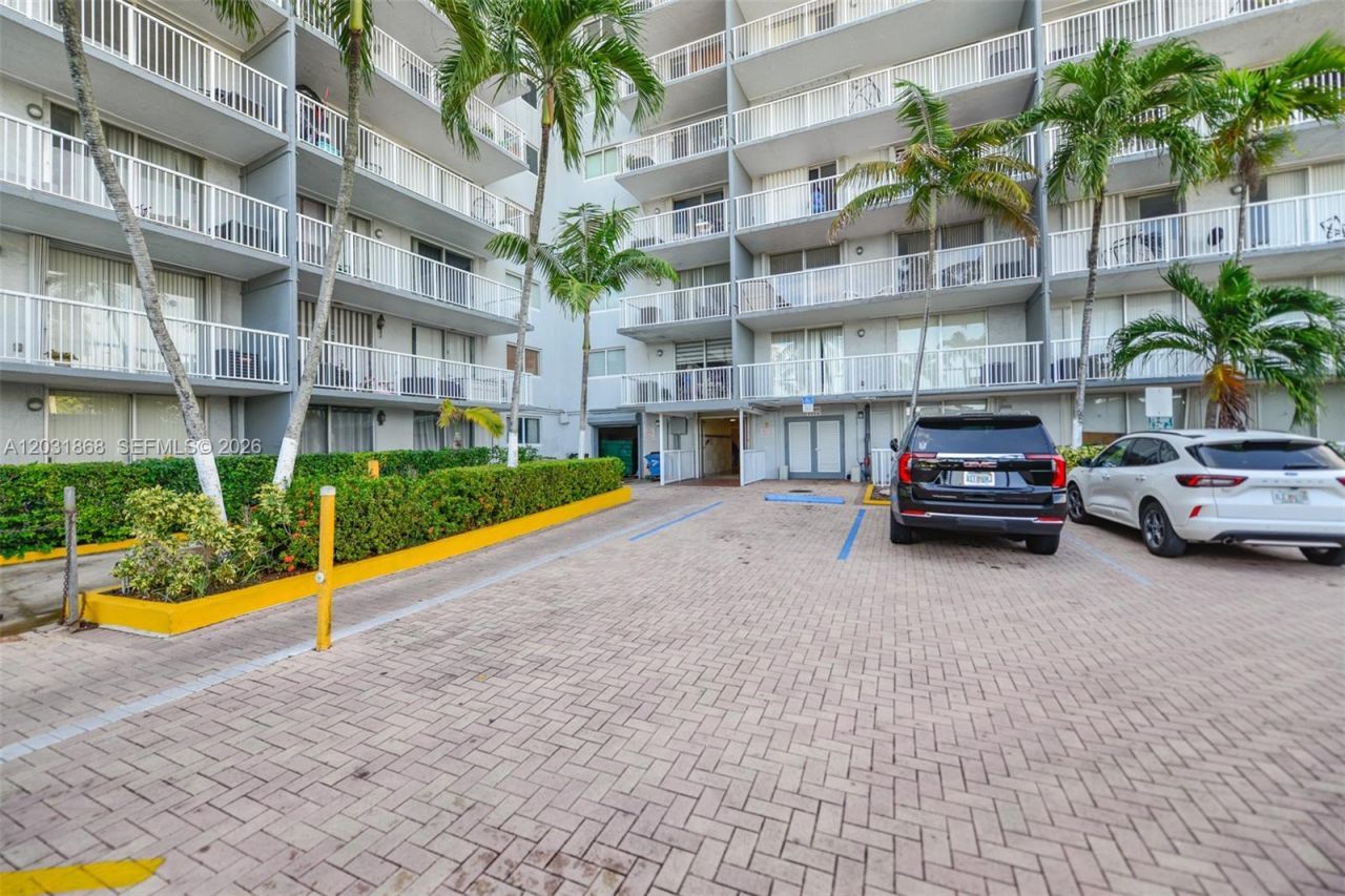 1800 NW 24th Ave, Unit 712, Miami, FL 33125 Photo