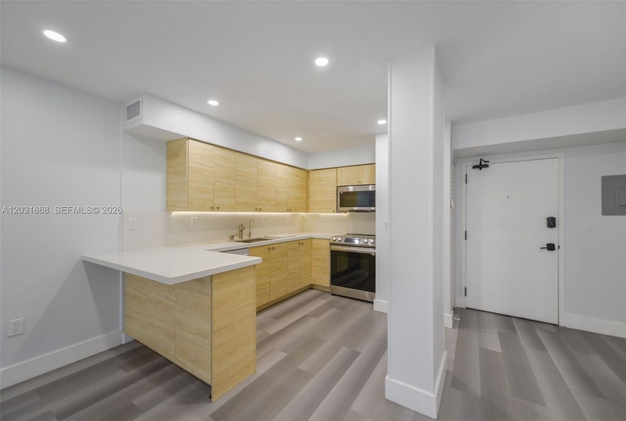 1800 NW 24th Ave, Unit 712, Miami, FL 33125 Photo