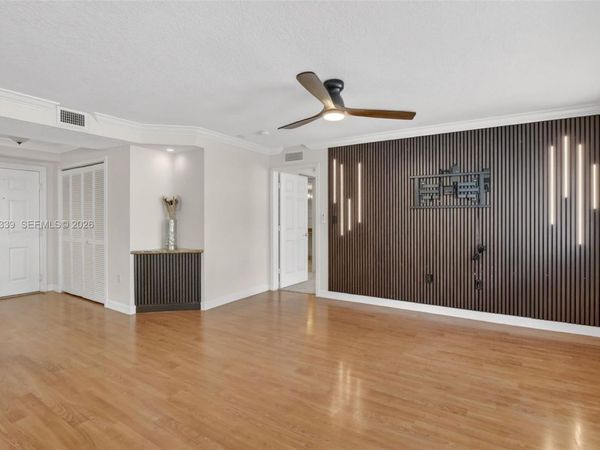150 NE 15th Ave, Unit 140, Fort Lauderdale, FL 33301