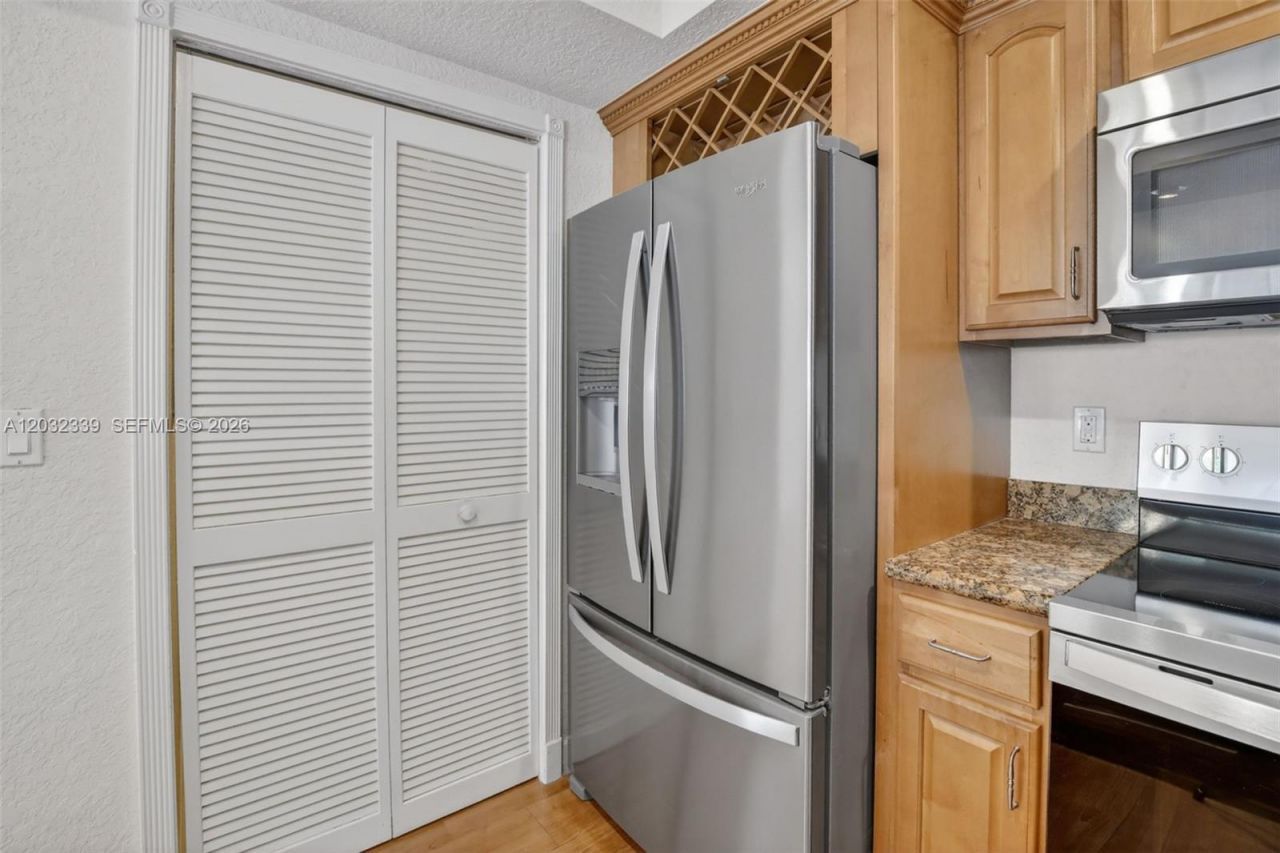 150 NE 15th Ave , Unit 140, Fort Lauderdale, FL 33301 Photo