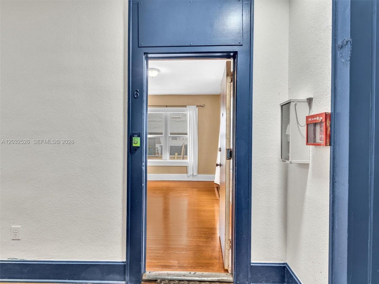 124 Mendoza Ave , Unit 6, Coral Gables, FL 33134 Photo