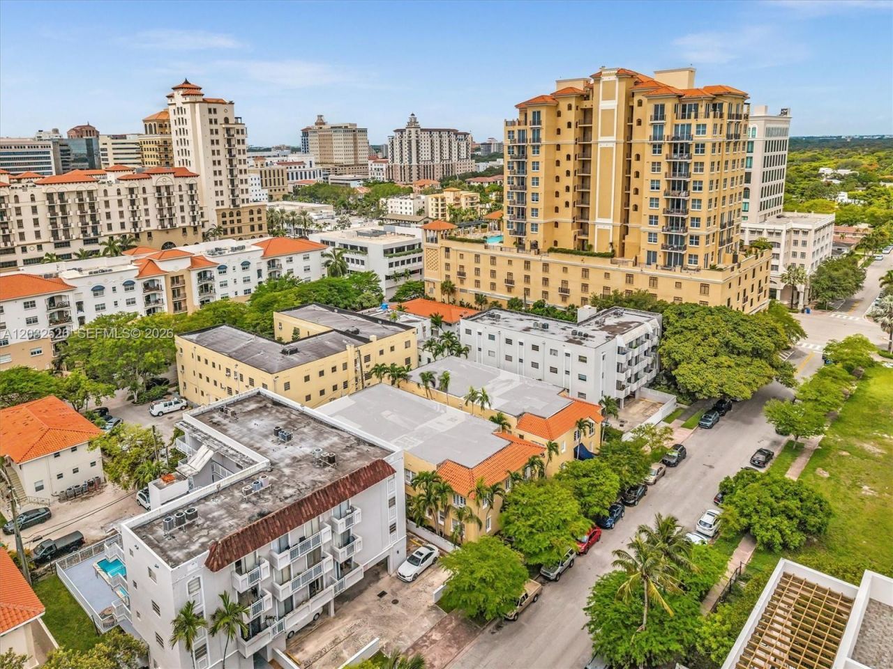 124 Mendoza Ave , Unit 6, Coral Gables, FL 33134 Photo