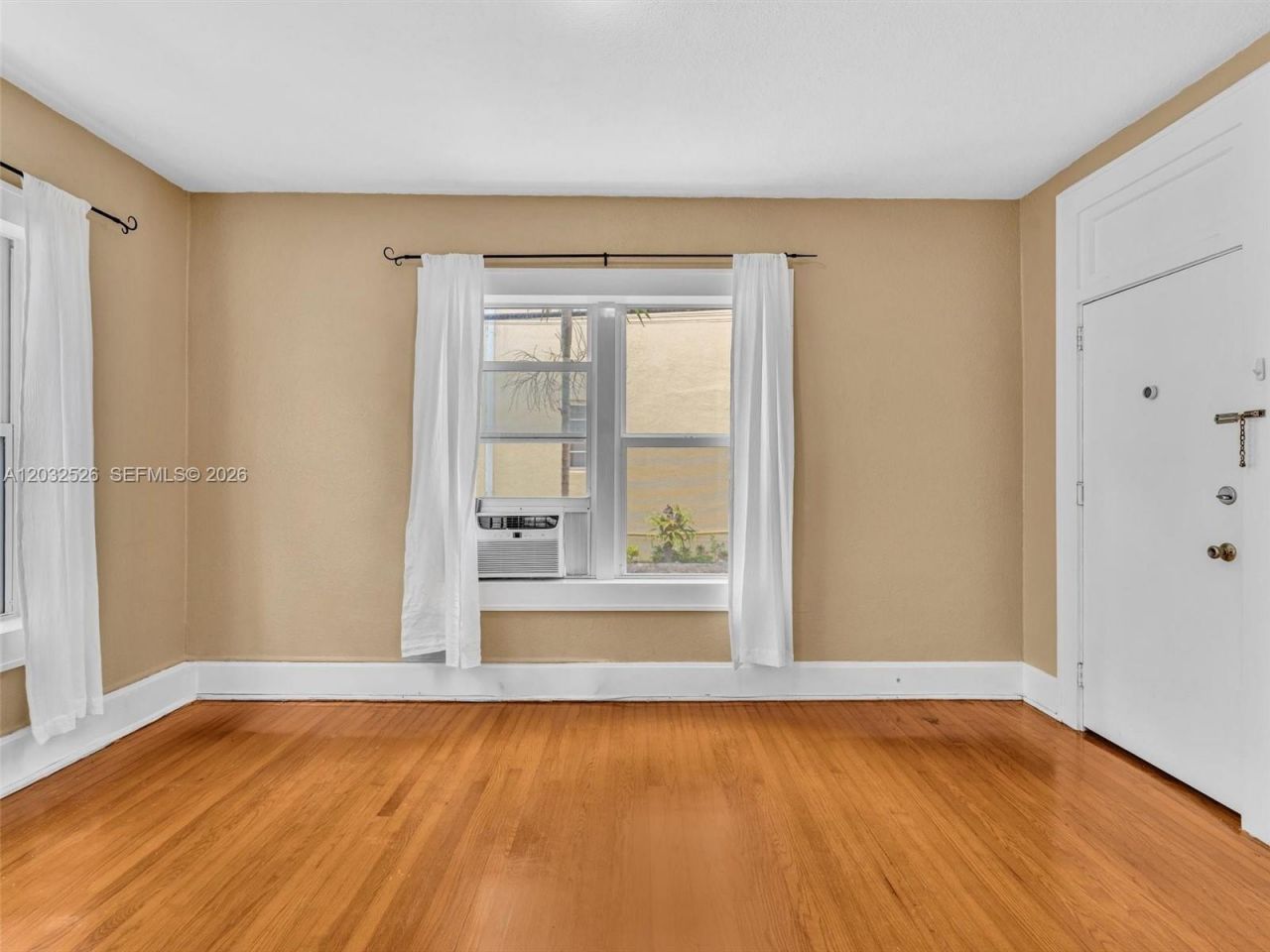 124 Mendoza Ave , Unit 6, Coral Gables, FL 33134 Photo