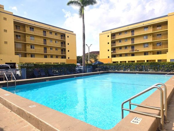 14961 SW 82nd Ln , Unit 21-202, Miami, FL 33193