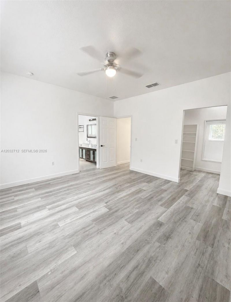 363 NE 35th Ter , Homestead, FL 33033 Photo