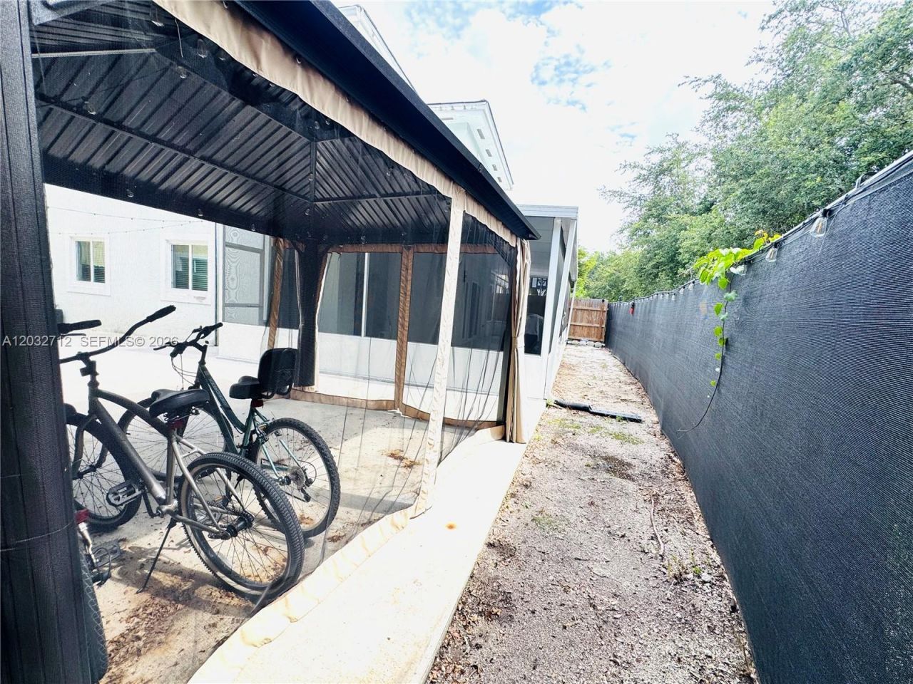 363 NE 35th Ter , Homestead, FL 33033 Photo