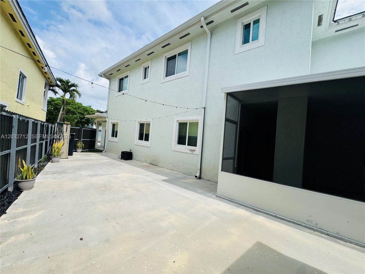 363 NE 35th Ter , Homestead, FL 33033 Photo