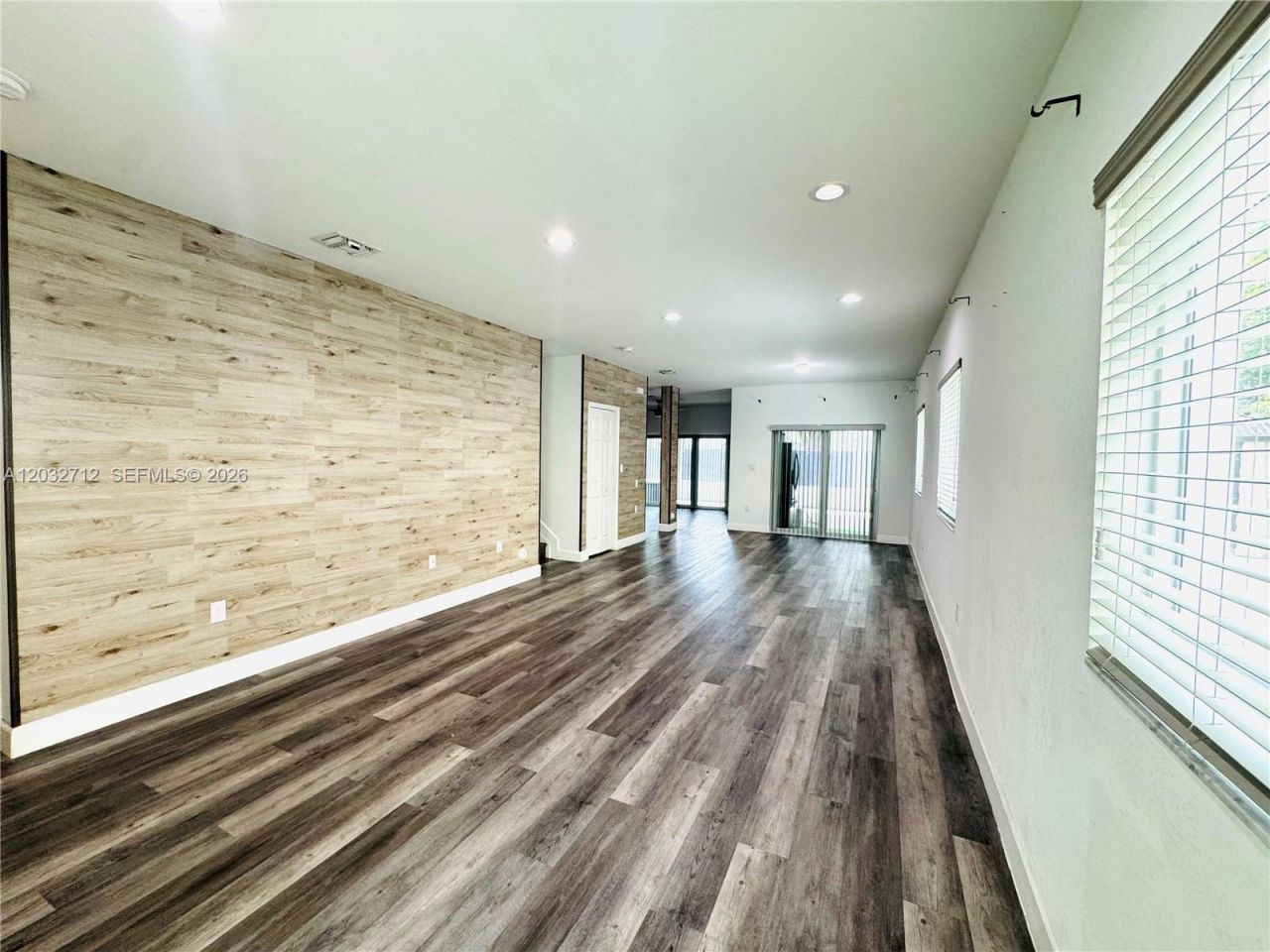 363 NE 35th Ter , Homestead, FL 33033 Photo