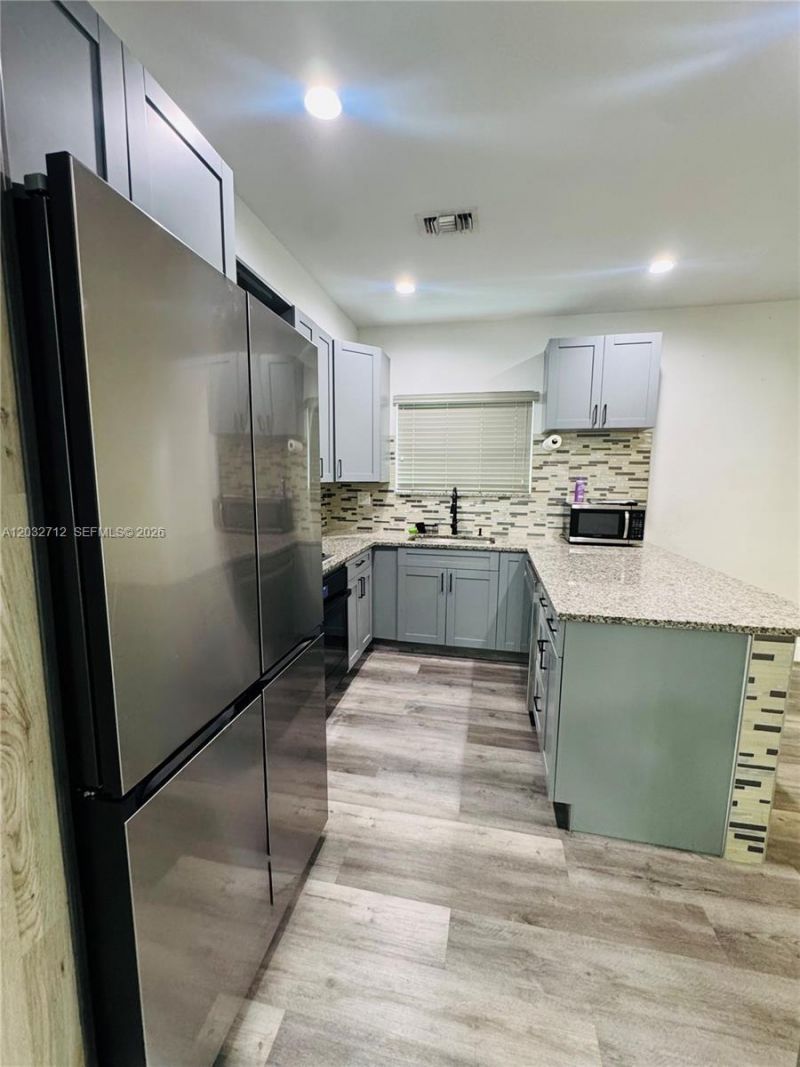 363 NE 35th Ter , Homestead, FL 33033 Photo