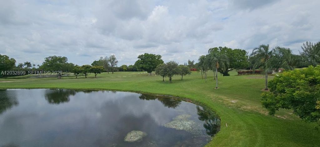 9823 S Hollybrook Lake Dr , Unit 310, Pembroke Pines, FL 33025 Photo