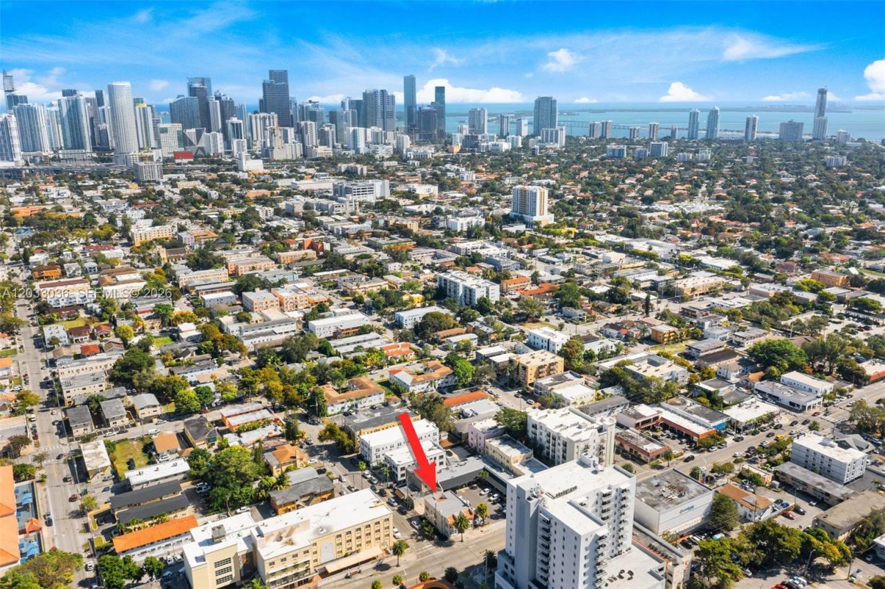 403 SW 12th Ave , Unit 3, Miami, FL 33130 Photo