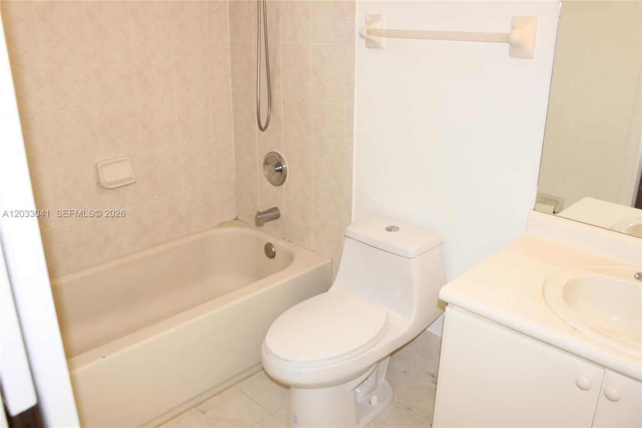 4284 SW 157th Ave , Unit 127, Miramar, FL 33027 Photo