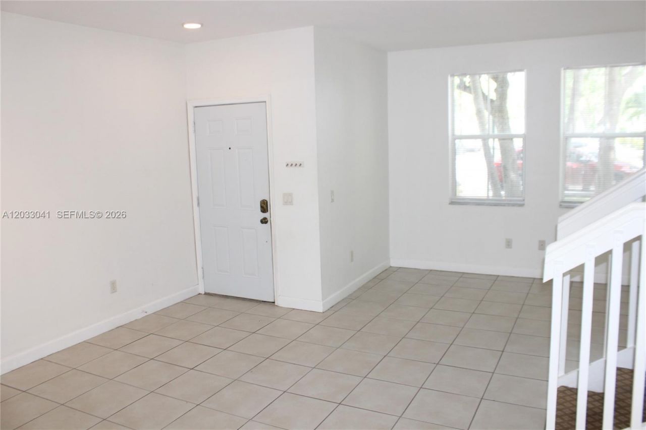 4284 SW 157th Ave , Unit 127, Miramar, FL 33027 Photo