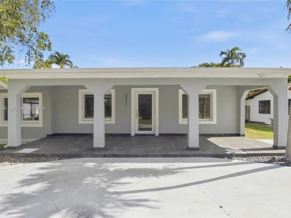 6511 SW 44th St , Miami, FL 33155