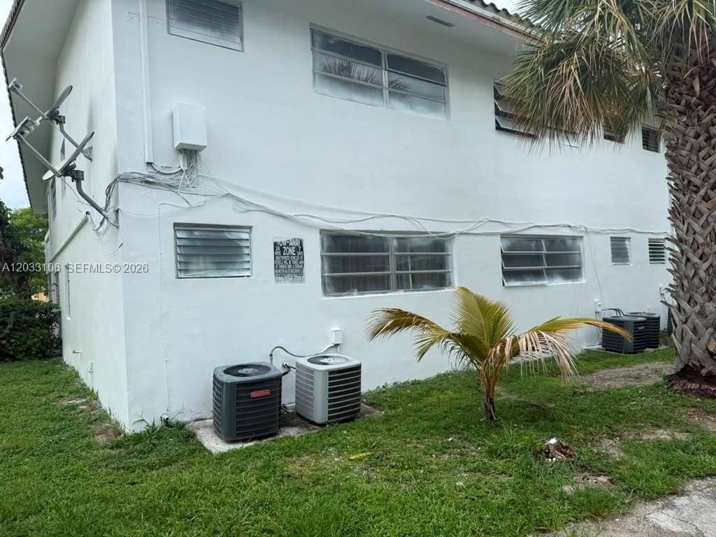 11970 NE 19th Dr , North Miami, FL 33181 Photo