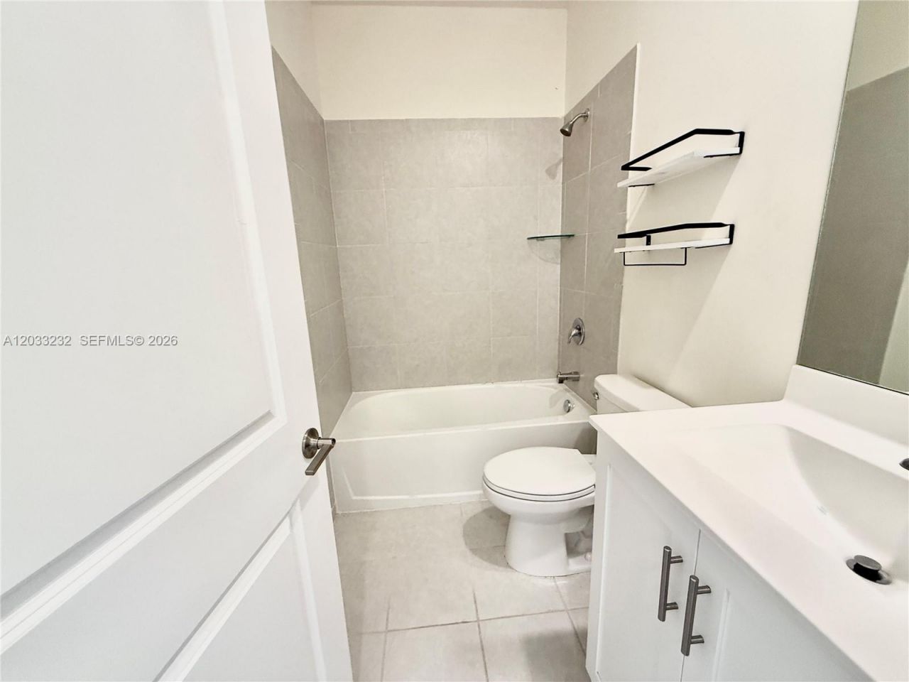 11119 W 34th Way , Unit 11119, Hialeah, FL 33018 Photo