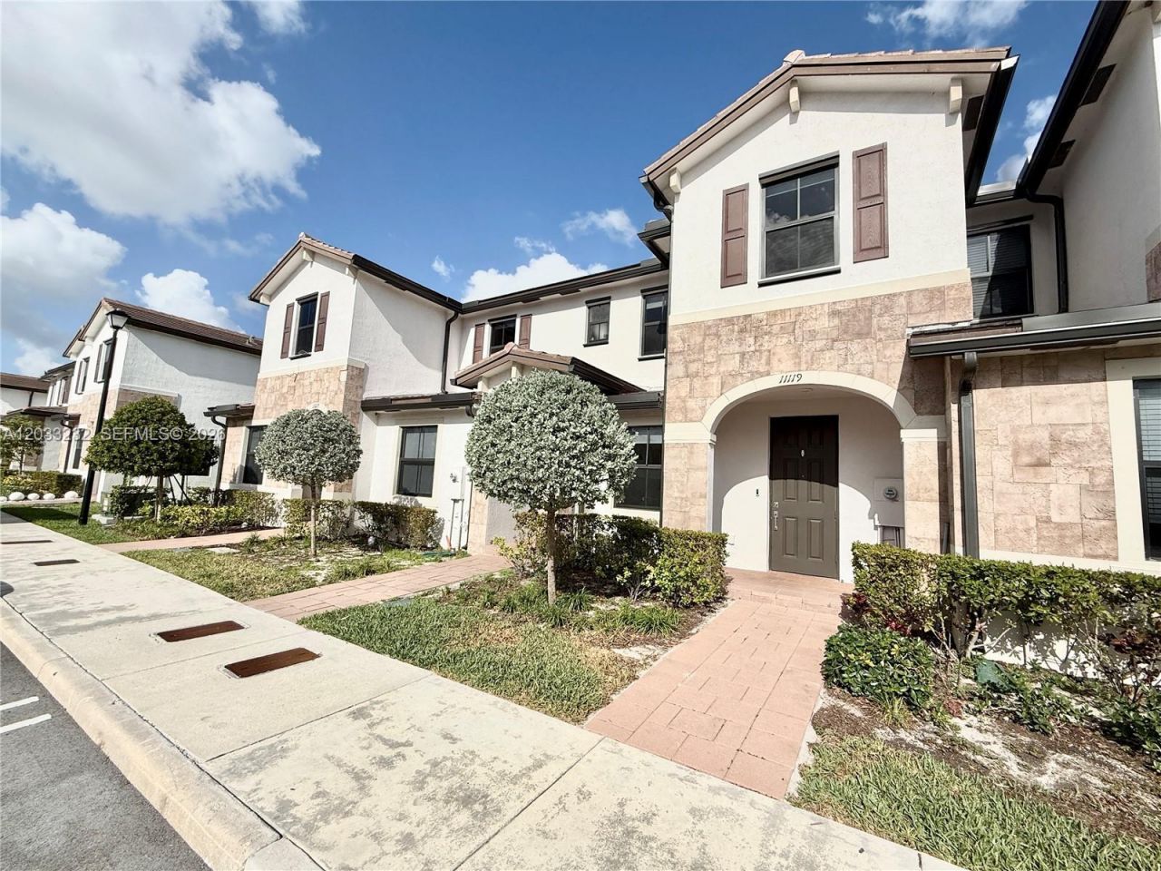 11119 W 34th Way , Unit 11119, Hialeah, FL 33018 Photo