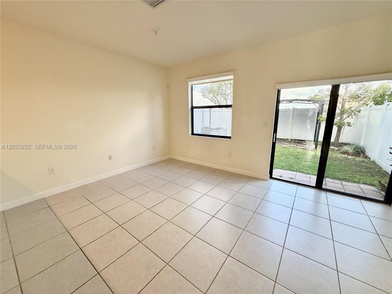 11119 W 34th Way , Unit 11119, Hialeah, FL 33018 Photo