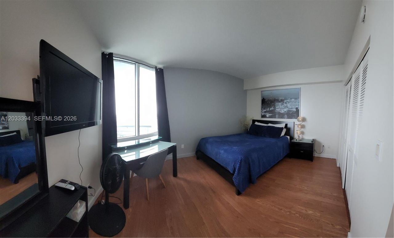 325 S Biscayne Blvd , Unit 3321, Miami, FL 33131 Photo