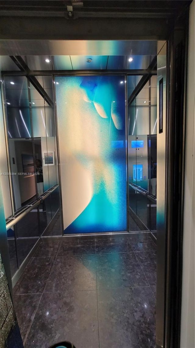 325 S Biscayne Blvd , Unit 3321, Miami, FL 33131 Photo