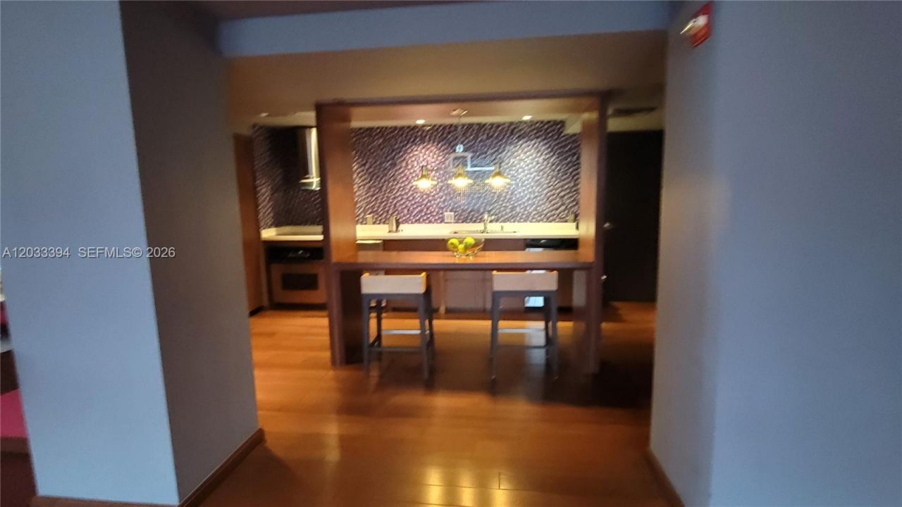 325 S Biscayne Blvd , Unit 3321, Miami, FL 33131 Photo
