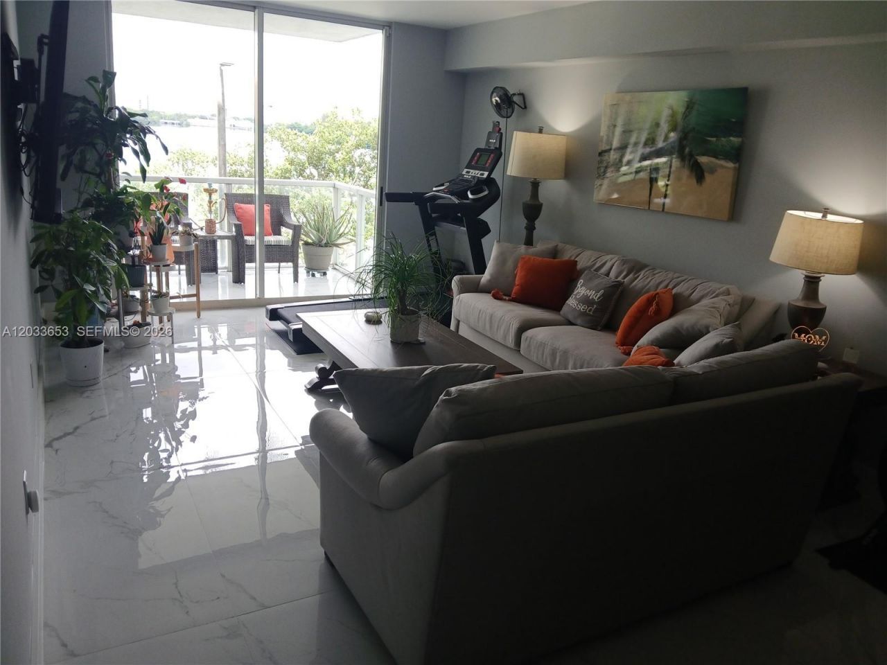 5099 NW 7th St, Unit 303, Miami, FL 33126 Photo