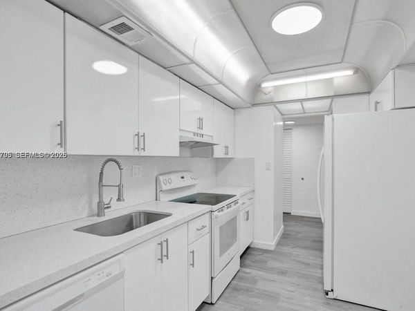 3821 Environ Blvd , Unit 403, Lauderhill, FL 33319
